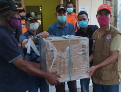 Respon Cepat Pemprov NTT Serahkan Bantuan Bagi Korban Bencana di Desa Inerie