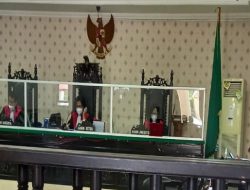 Kasus Korupsi Proyek Awololong, Tiga Terdakwa Jalani Sidang Perdana