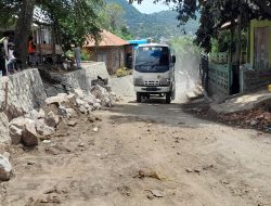Masyarakat Apresiasi Pembangunan Infrastruktur Jalan di Kabupaten Ende