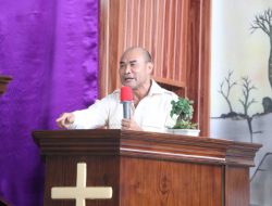 Gubernur VBL: Tugas Gereja adalah Membuat Jemaat Sejahtera