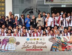 Laskar Rempah Singgah di Kupang, Belajar Tenun dan Budaya di Dekranasda NTT