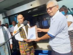 Wujud Cinta Rakyat NTT, Dukung Presiden Jokowi Tiga Periode