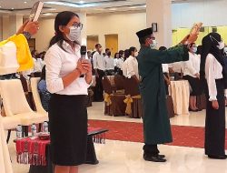 Ratusan Tenaga Teknis Farmasi di NTT Resmi Dilantik