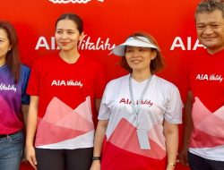 Ratusan Peserta Iktui Fun Walk AIA Vitality di Kota Kupang
