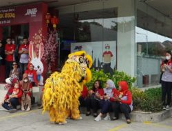 Meriahkan Hari Raya Imlek, JNE Gelar Program Menarik di 18 Kota