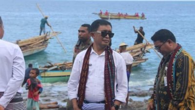 Pj Bupati Lembata Resmi Buka Festival Leva Alep di Lamalera