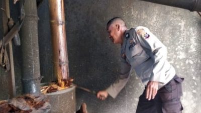 Polisi Bongkar Tempat Penyulingan Sopi Ilegal di Maulafa Kupang