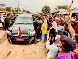 Jokowi Anggarkan Rp800 Miliar untuk Perbaikan Jalan Rusak di Lampung