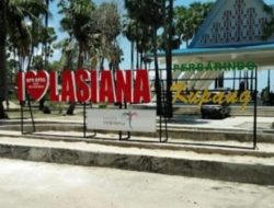 Gelar Jumat Curhat, Polisi Diminta Patroli di Area Wisata Pantai Lasiana