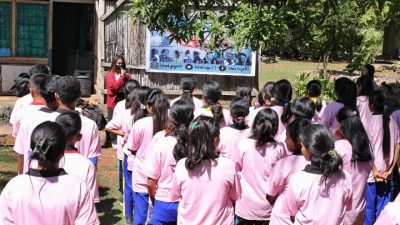 Lestarikan Budaya, Srikandi Ganjar Ajarkan Tarian Te’o Renda ke Milenial Rote Ndao