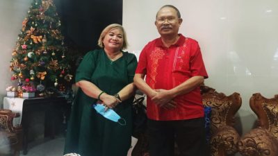 Maju DPR RI, Daniel Adoe Beri Wejangan untuk Adolfina Koamesakh