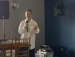 Jelang Nataru, Indosat Ooredoo Berbagi Kasih dengan Anak Yatim di Kota Kupang