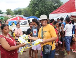 Gelar Natal Nasional di Labuan Bajo, Golkar Sebar Bantuan untuk Pengungsi Erupsi Gunung Lewotobi