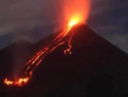 Status Gunung Lewotobi Naik Jadi Awas, Masyarakat Diminta Waspada