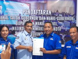 Bertarung di Pilkada Lembata, Gabriel Suku Kotan Resmi Daftarkan Diri ke Partai Demokrat
