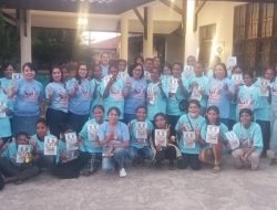 Tim Perempuan Melki-Johni Serap Aspirasi Komunitas Pemulung di Kota Kupang