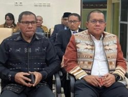Melki-Johni Hadiri Pelantikan PAW DPRD NTT Haji Muhamad Ansor dan Anton Landi