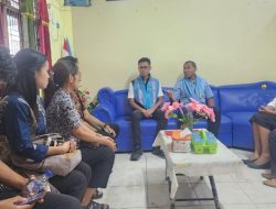 Johni Asadoma Pantau Program Makan Bergizi Gratis di Dua SD Kupang Tengah