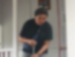 Diduga Tutupi Kasus Pengadaan Mobil Dinas, Ajudan Mantan Penjabat Bupati Flotim Larang dan Ancam Wartawan