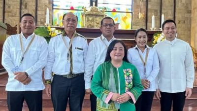 Retreat di Magelang, Gubernur Melki dan Bupati-Wali Kota Ikut Misa di Gereja Santo Mikhael