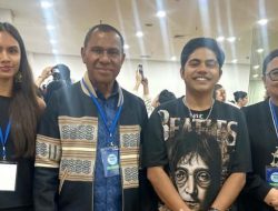 Wagub Johni Asadoma Ajak Warga NTT Dukung Piche Kota di Ajang Indonesian Idol
