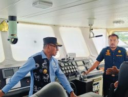 Wagub Johni Asadoma Tinjau Aset Pemprov NTT di Labuan Bajo, Soroti Kapal Wisata Bottom Glass