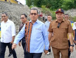 Melki Laka Lena Tinjau PLBN Motamasin, Janji Perbaiki Akses Jalan, Listrik, dan Internet