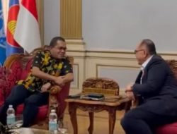 Melki Bawa Diplomasi Budaya dan Promosi Tour de ENTETE hingga Alat Musik Sasando ke Roma