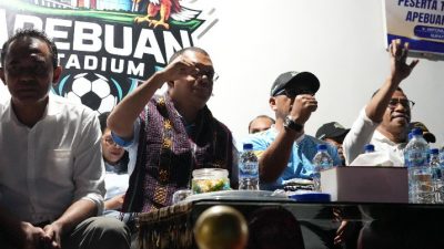 Resmikan Stadion Apebuan, Melki Singgung Peluang Adonara Jadi Tuan Rumah Soeratin Cup