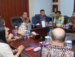 Melki Minta Bank NTT Jangan Terjebak Pola Kerja Lama yang Boros dan Tak Efisien