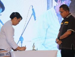 Mindriyati Astiningsih Resmi Dilantik Jadi Bunda Literasi NTT 2025-2030