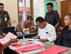 ADPRD Kota Kupang Mokris Lay Resmi Ditahan Jaksa, Langsung Digiring ke Rutan