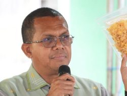Melki Bantu Alat Produksi Emping Jagung untuk UMKM di TTS