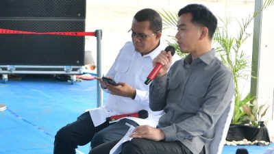 Melki Ternyata Catat Aspirasi Warga Lewat HP saat Dampingi Wapres Gibran di NTT