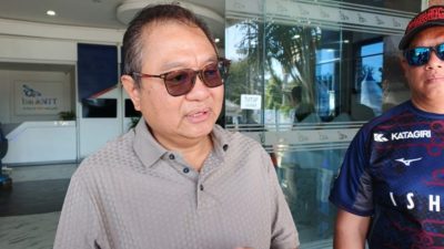 Charlie Paulus Janji Tingkatkan Layanan, Ajak Warga Cintai Bank NTT