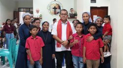 Melki Serahkan Bantuan Sembako dan Alat Tulis untuk Anak Panti Bhakti Luhur