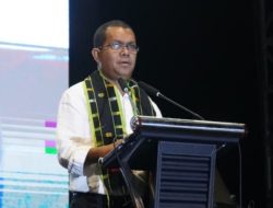 Gubernur Melki Ajak Warga NTT Gotong Royong Bantu Korban Gempa di Flores