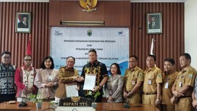 Bupati Eduard Ajak Warga TTS Taat Bayar Pajak Lewat Layanan Digital Bank NTT