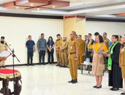 Melki Lantik Flouri Rita Wuisan Jadi Komisaris Independen Bank NTT