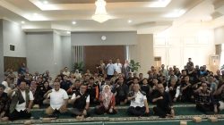 Melki Beri Piagam untuk Relawan dan Pemprov NTB yang Bantu Korban Gempa Flores